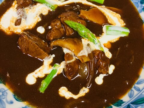 牛肉ミスジとエリンギのビーフシチュー